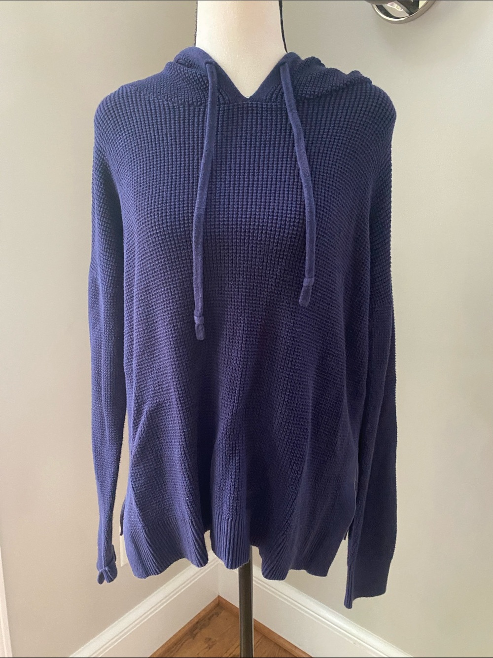 Gap medium waffle hooded kangaroo pocket navy sweatshirt medium normcore